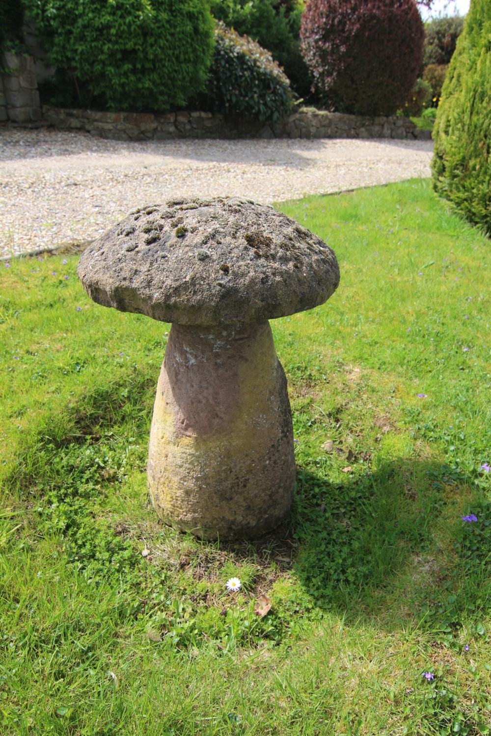 large 18th19th century sandstone saddle stone