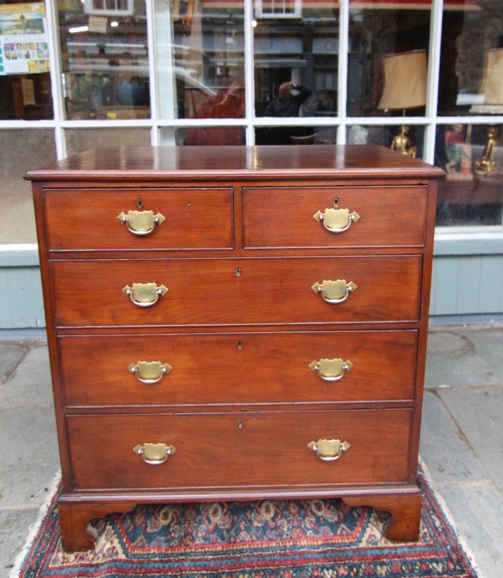 late georgian mahogany chest of 5 drawers