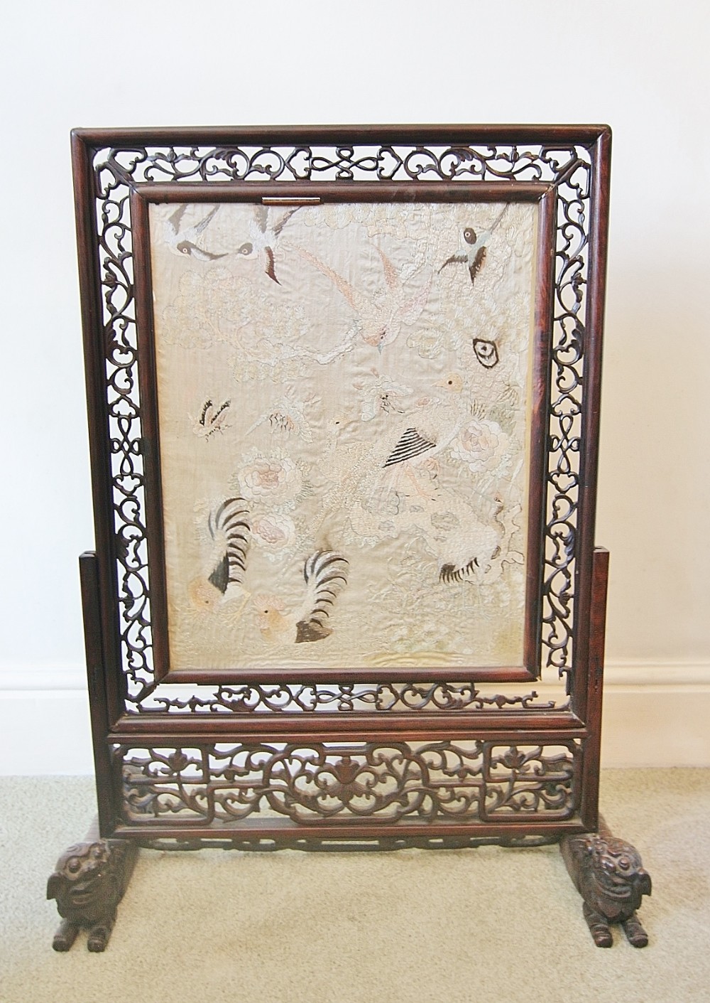 fine 19th century hardwood chinese silk firescreen