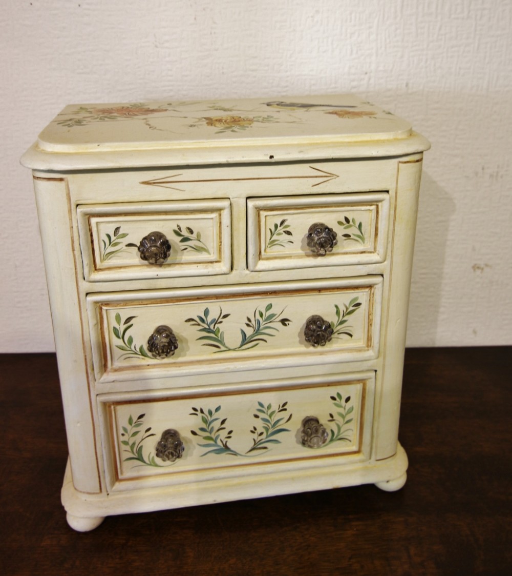 19th century painted four drawers apprentice chest of drawers