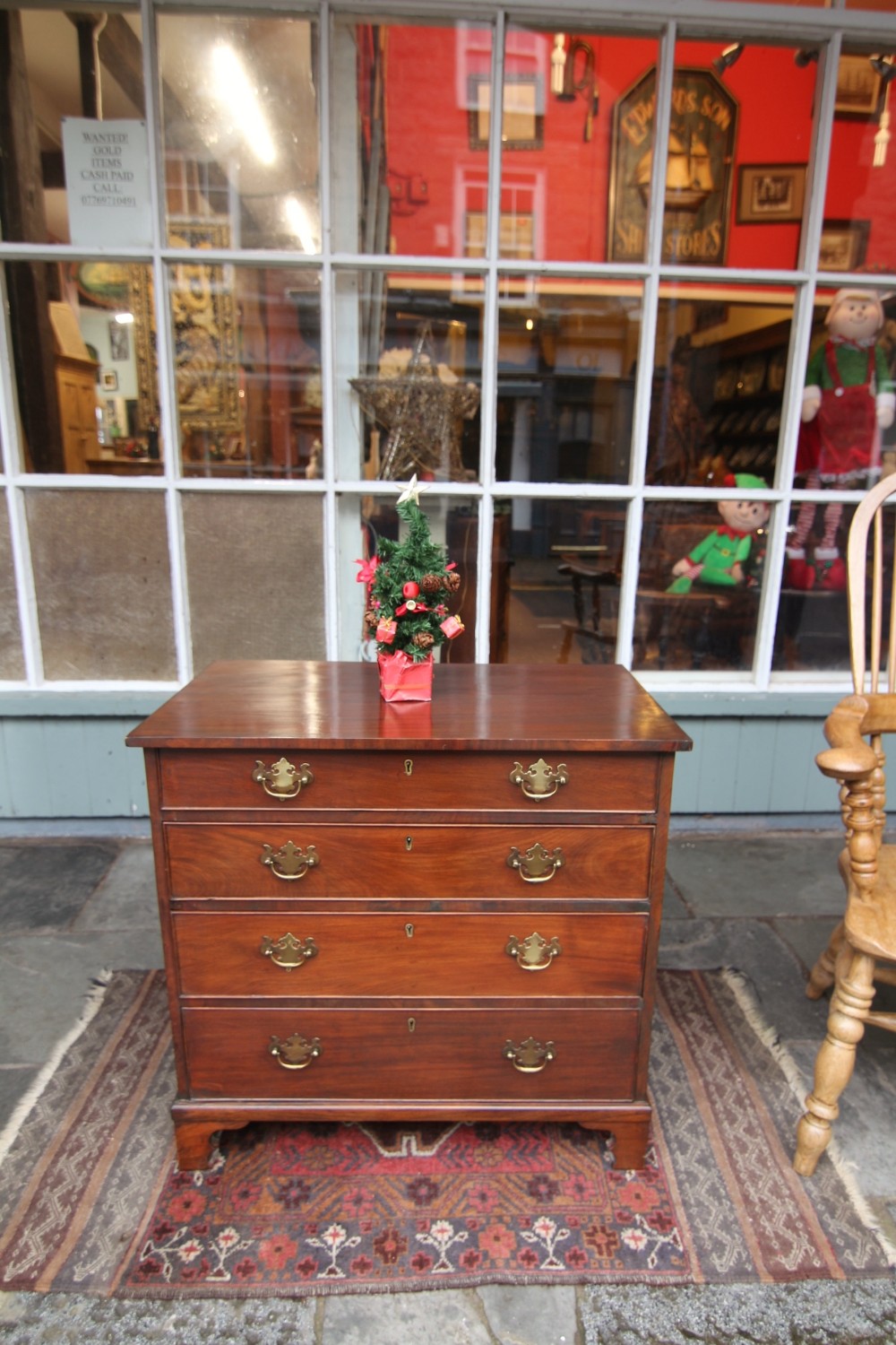 small 19th century mahogany chest of 4 drawers