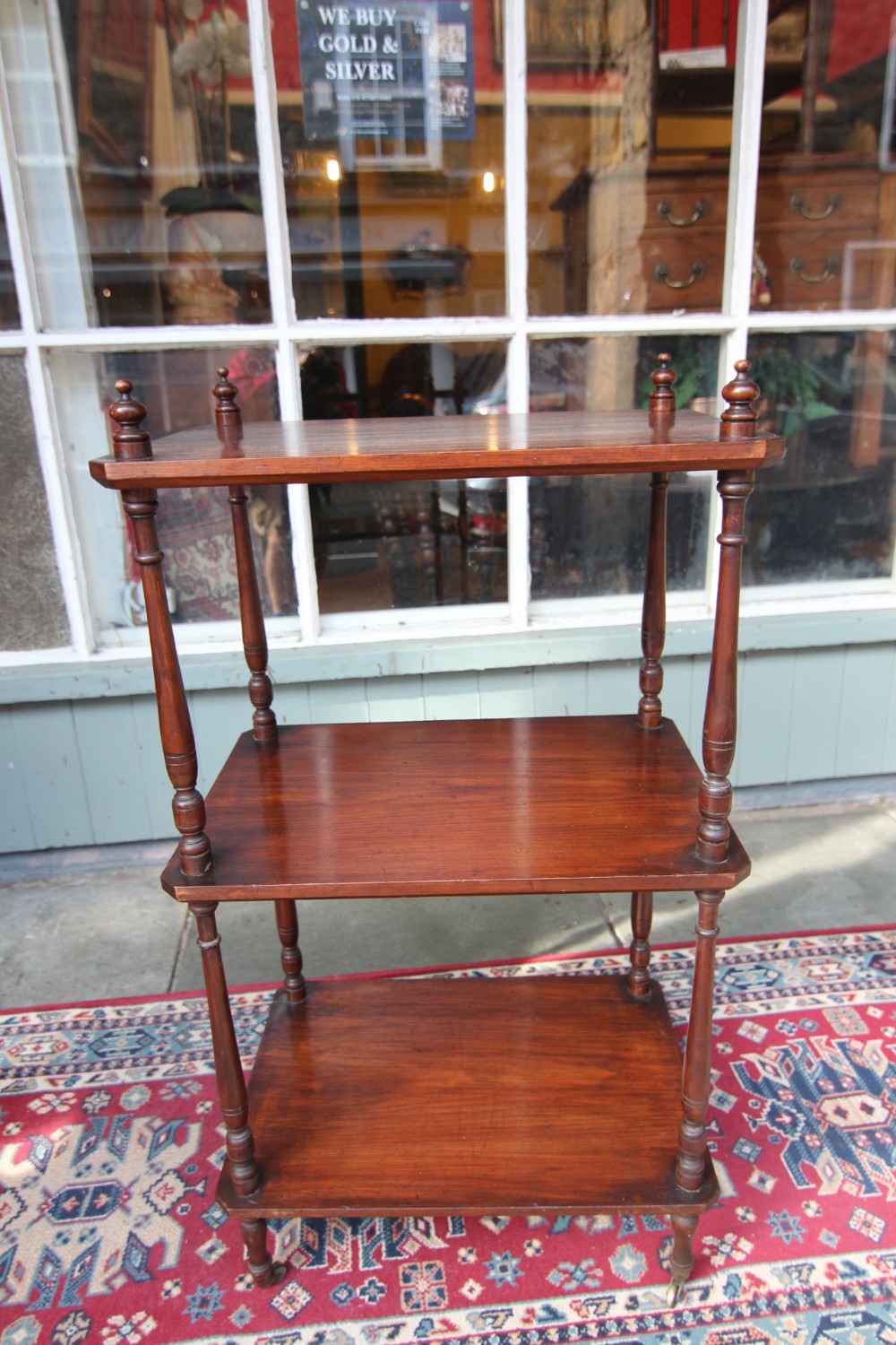 19th cenrury three trier mahogany whatnot