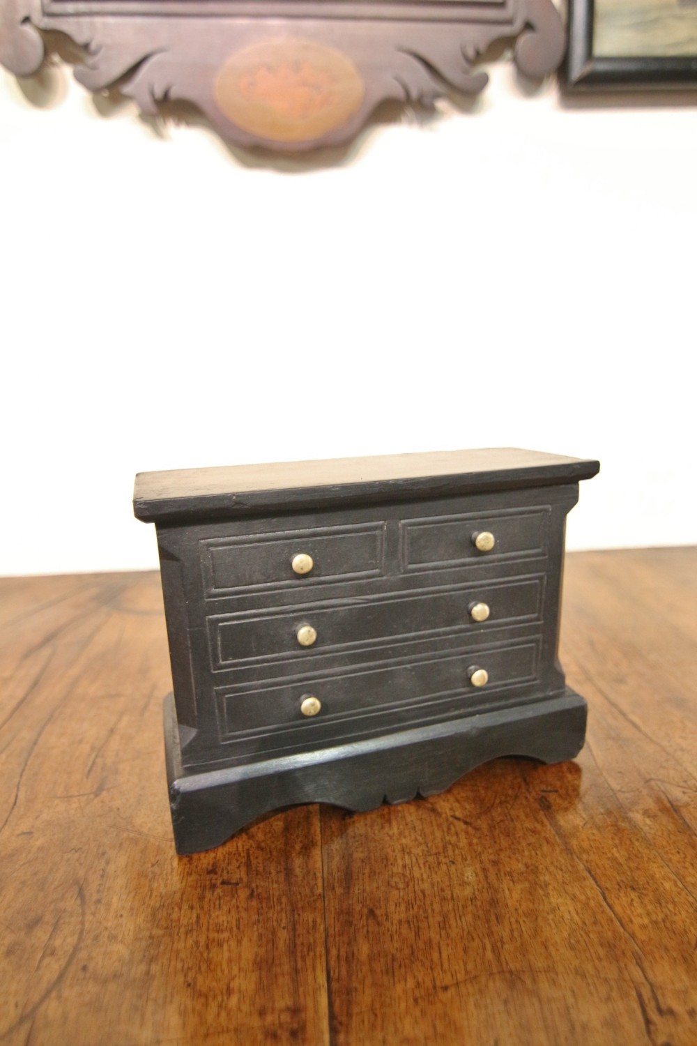 19th century welsh folk art slate chest of drawers